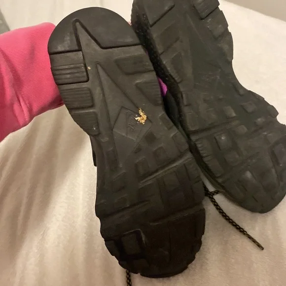 Nike youth huaraches size 6Y - Picture 6 of 7